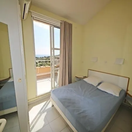 3p Cap Esterel Apartamento *